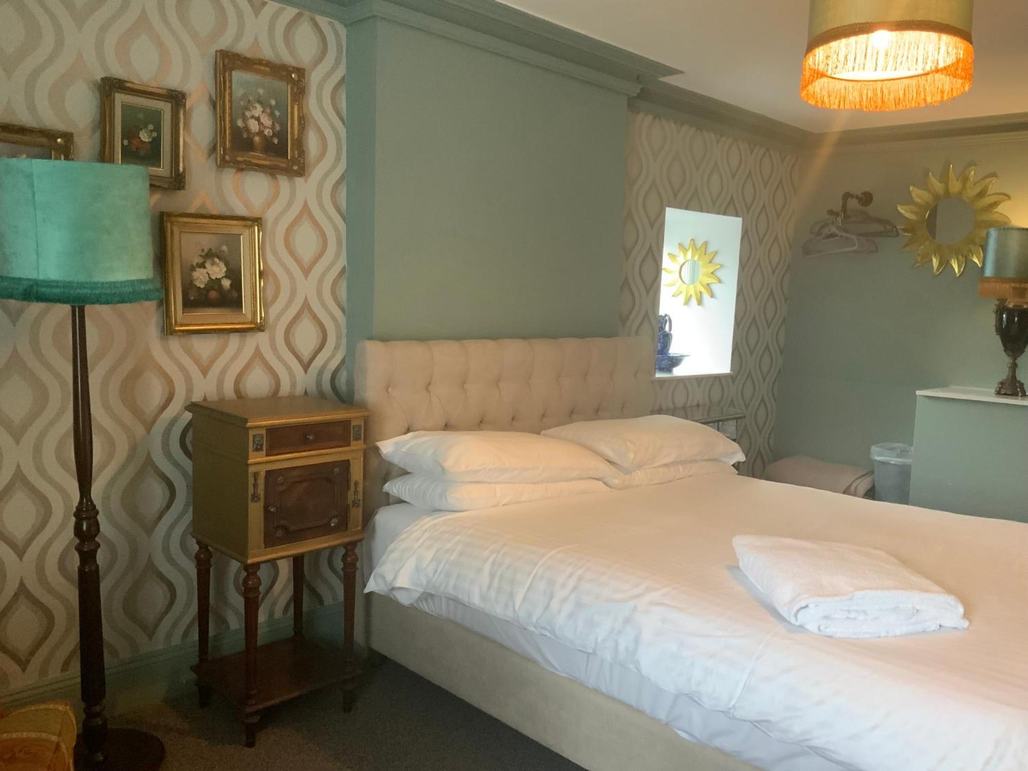 Hotel The White House Sennybridge Pokoj fotografie