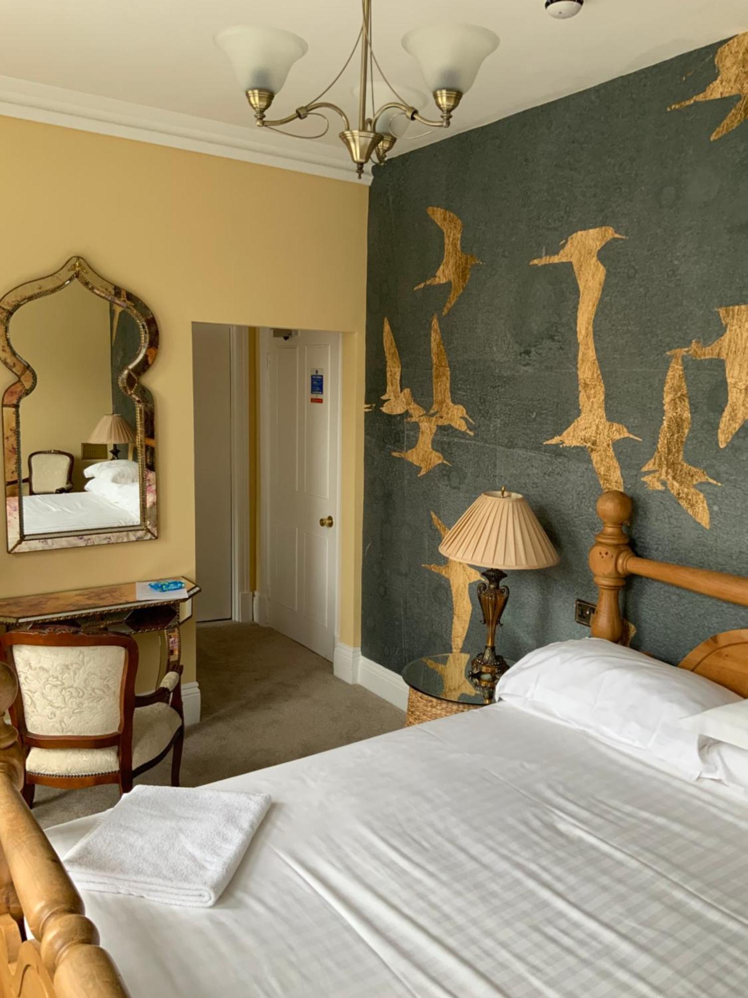 Hotel The White House Sennybridge Pokoj fotografie